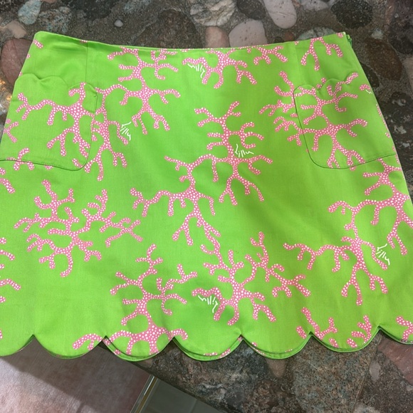 Lilly Pulitzer Skort - Picture 2 of 5